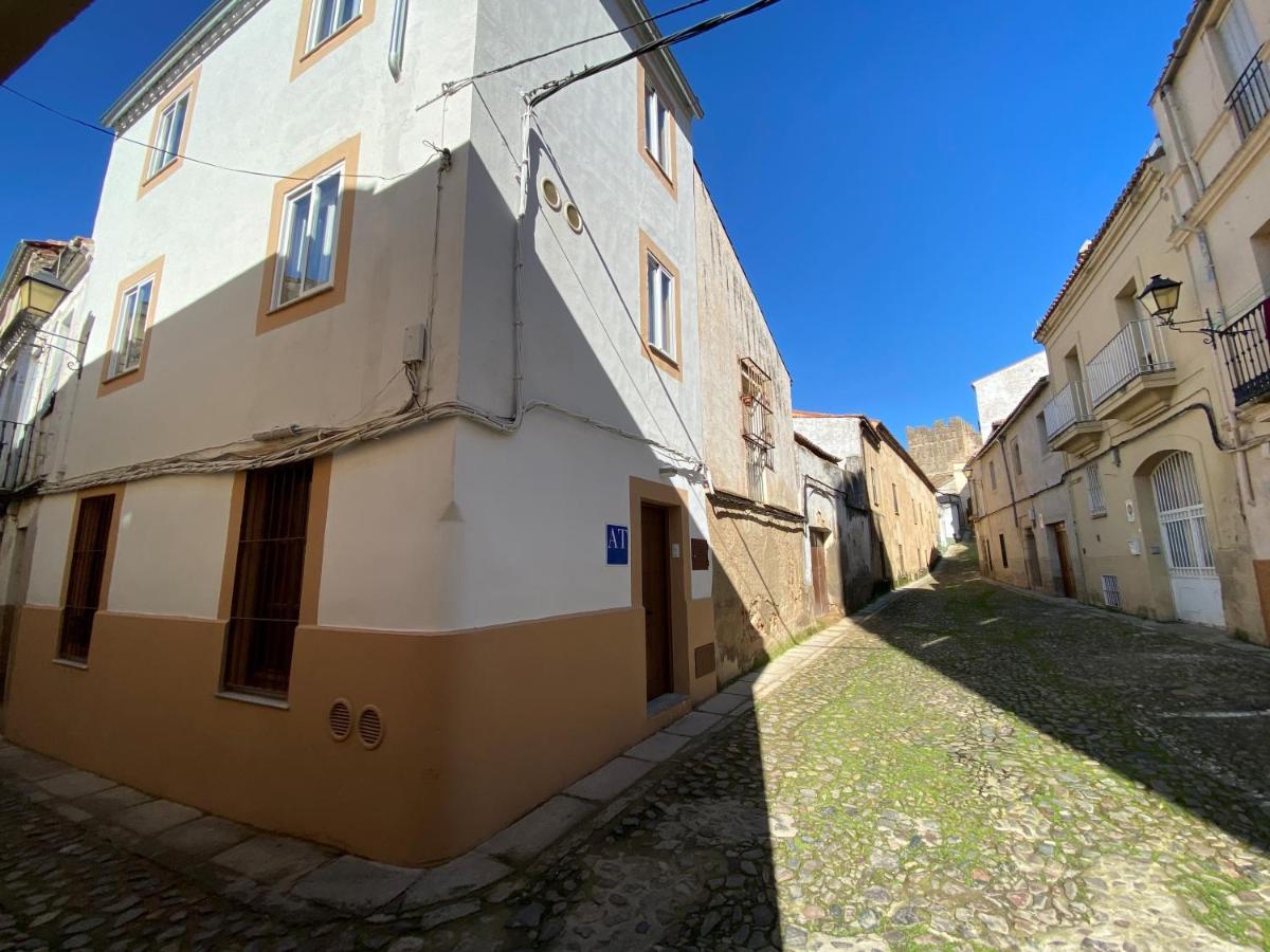 Apartamento Torre Del Aver Касерес Экстерьер фото